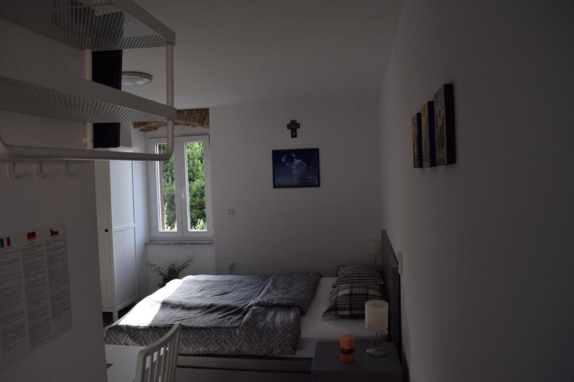Apartments Scirenica Baška Esterno foto
